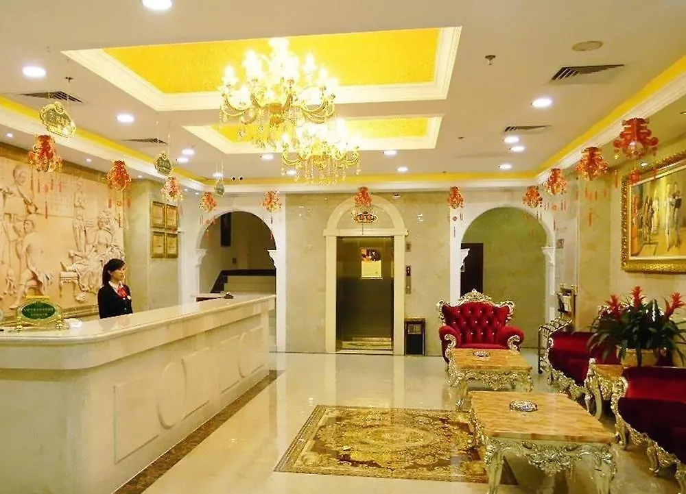 Vienna Hotel Zhuhai Xiangzhou Qinglv Road Theater