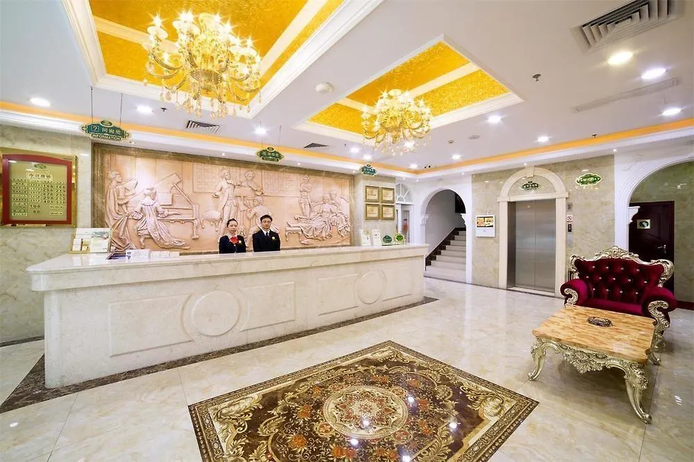 ****  Vienna Hotel Zhuhai Xiangzhou Qinglv Road Theater China